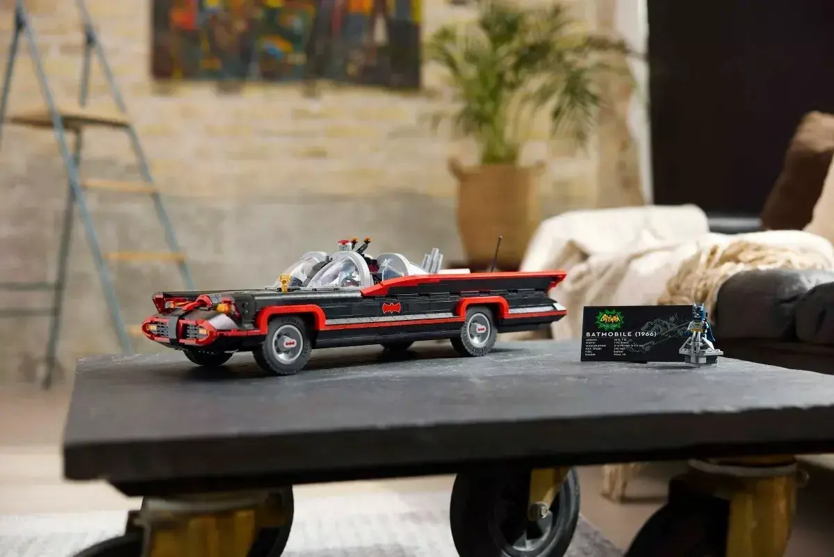LEGO Batmobile 76328 Classic TV Series набор Photo 11