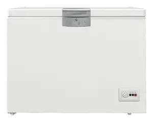 Морозильный ларь Beko HSM22340 отдельностоящий емкостью 230 л, с классом энергопотребления D, мощностью замораживания 10.5 кг/сутки и белым корпусом