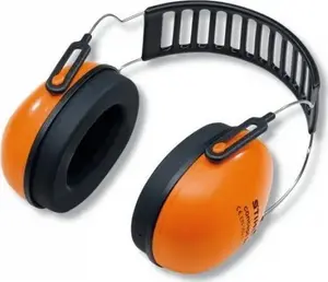 Chainsaw STIHL 00008840543 — 14-inch bar, 1.5 kW power