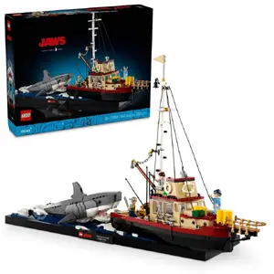 Construction toy LEGO Ideas 21350 Jaws set — 1497 pieces, 3 minifigures, boat and iconic shark, recommended age 18+