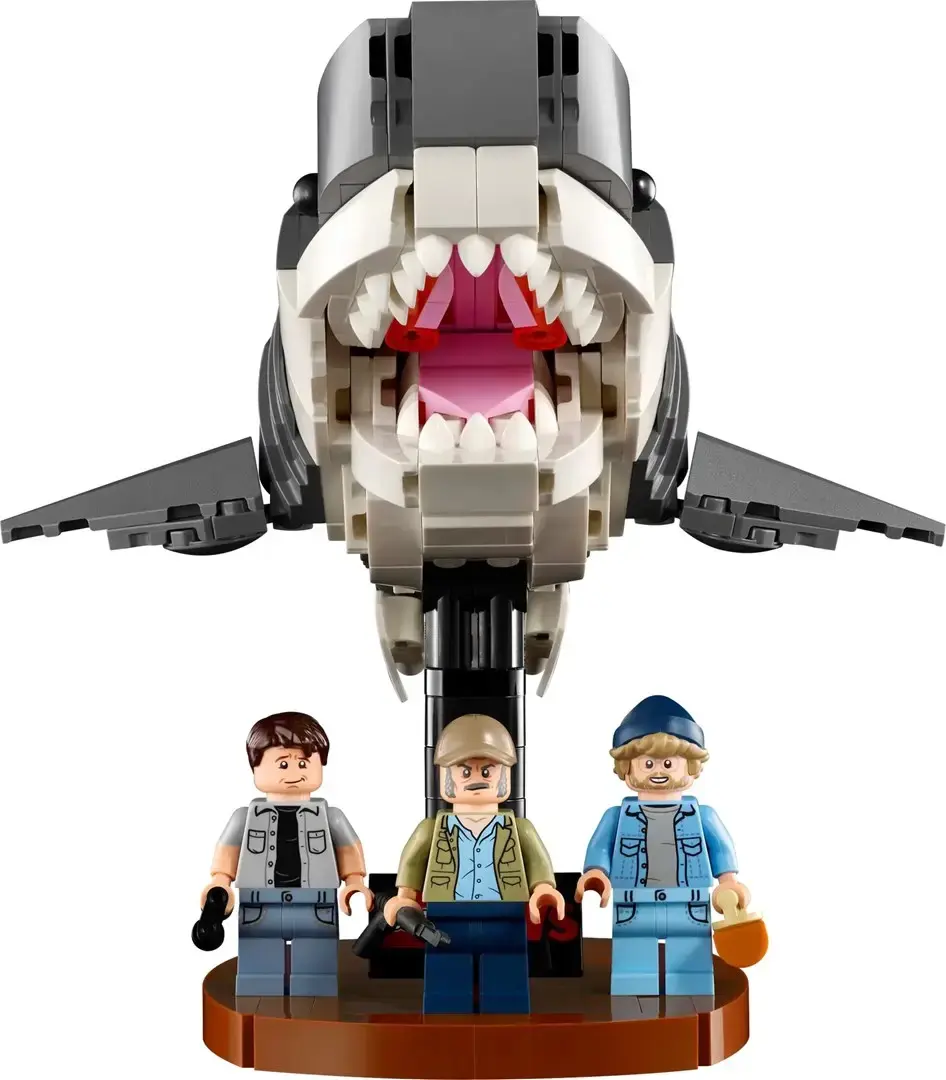 LEGO Ideas 21350 Jaws construction set Photo 9
