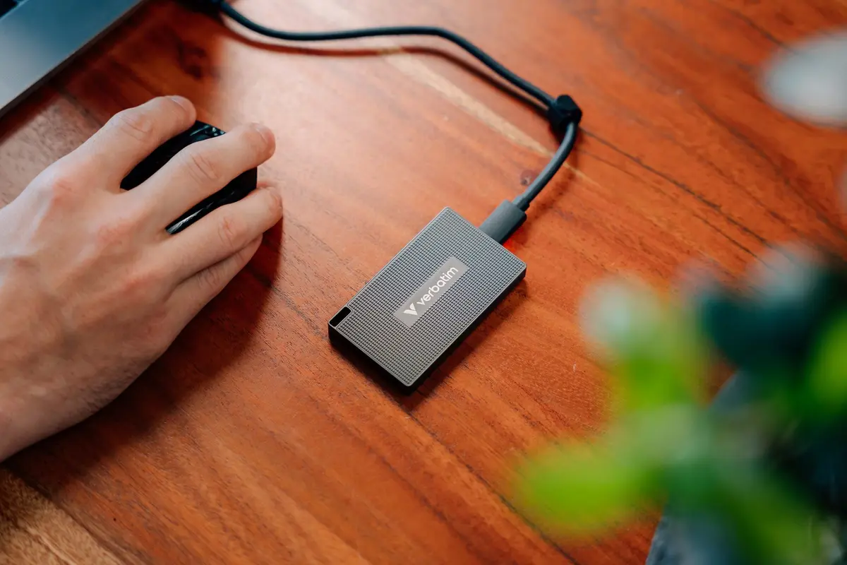 SSD Verbatim 512 GB Metal Mini Photo 15