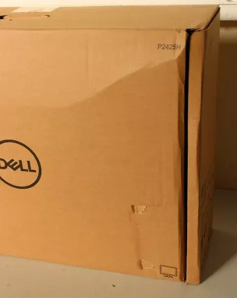 Dell P2425H 24" IPS FHD monitors Photo 4