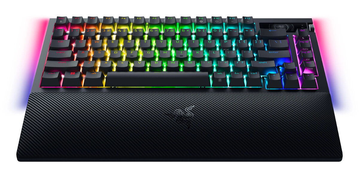 Spēļu mehāniskā tastatūra Razer BlackWidow V4