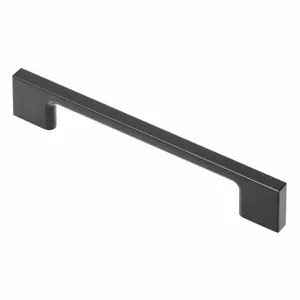 Durvju rokturis GTV UZ-819 128 mm melns – GTV UZ-819, centrs-centrs 128 mm, melns pārklājums