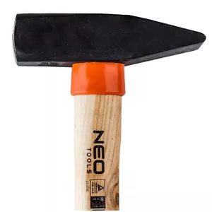 Āmurs NEO tools Neo 25-018, koka rokturis, kopējais garums 345 mm, galviņas svars 800 g