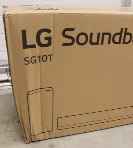 LG SG10TY Soundbar with Dolby Atmos 3.1 Channels Photo 2