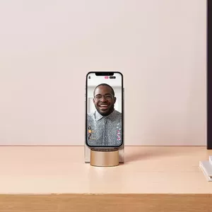 Wireless charger Lexon City Energy Pro 10W with Bluetooth speaker — Soft Gold