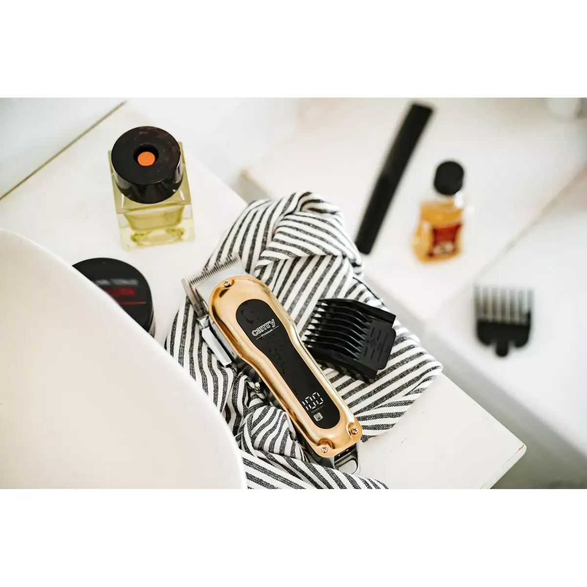 Camry CR 2844 cordless hair clipper Photo 8