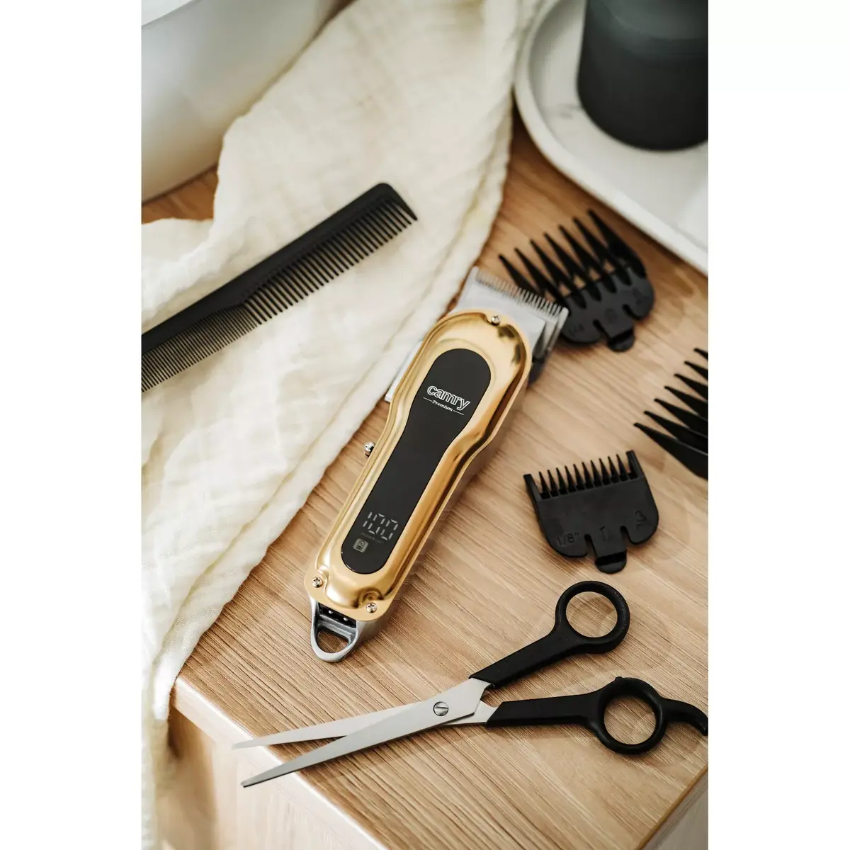 Camry CR 2844 cordless hair clipper Photo 10