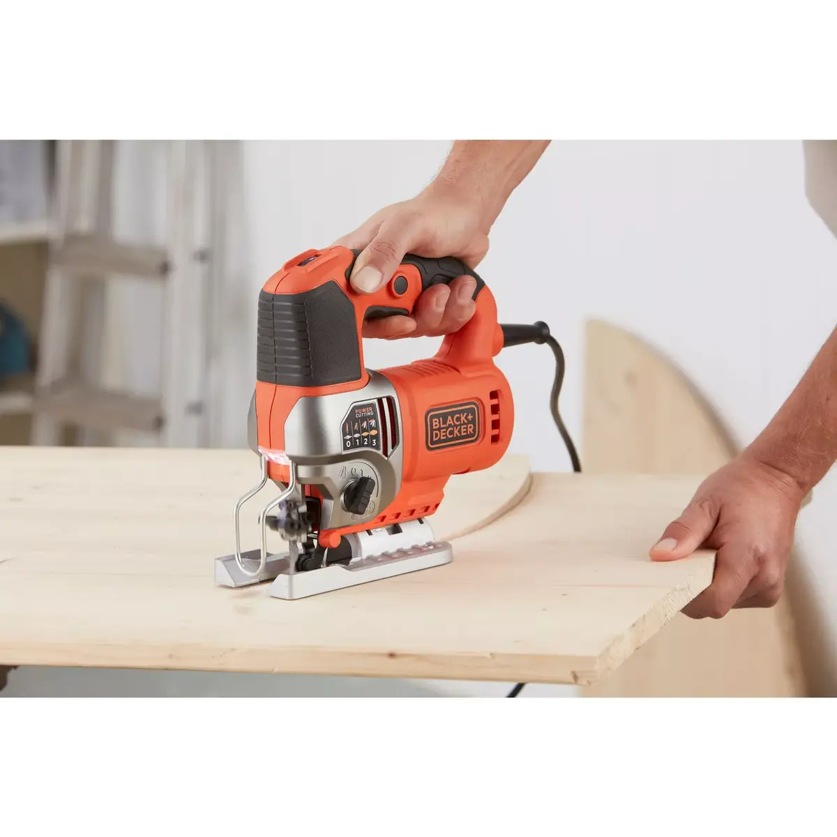 Электролобзик Black & Decker BES610-QS Photo 4