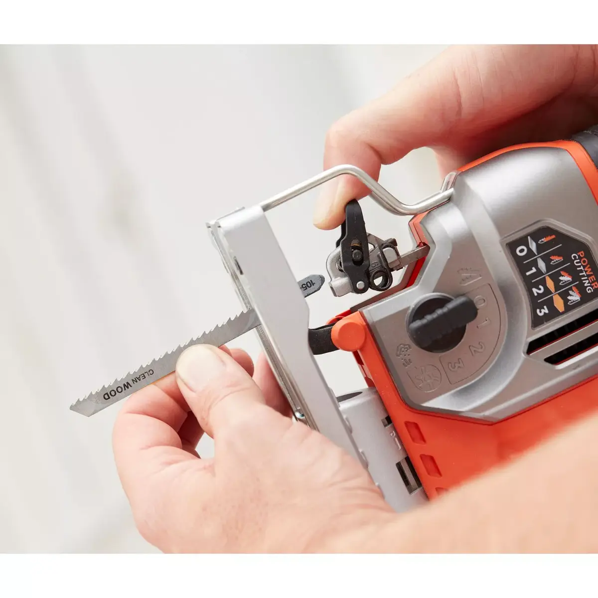 Электролобзик Black & Decker BES610-QS Photo 12