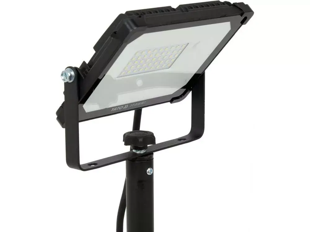 Floodlight YATO YT-818161 Photo 4