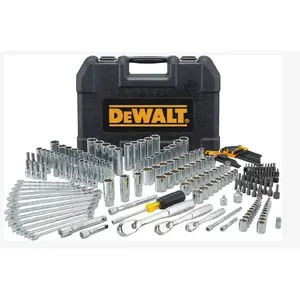Механический набор DeWalt DWMT81535-1 — 247 предметов, ручные и торцевые инструменты