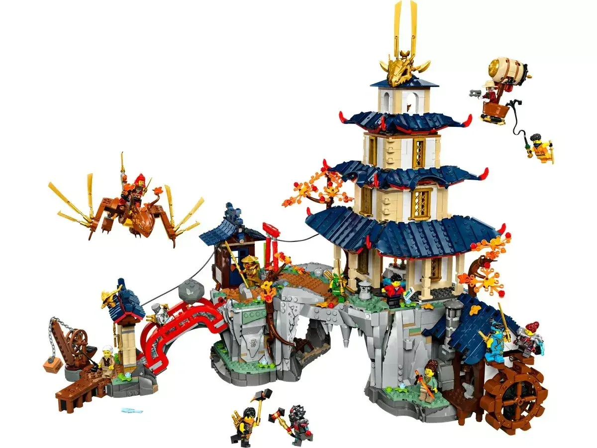 LEGO NINJAGO Tournament City with Temple 71814 Photo 3