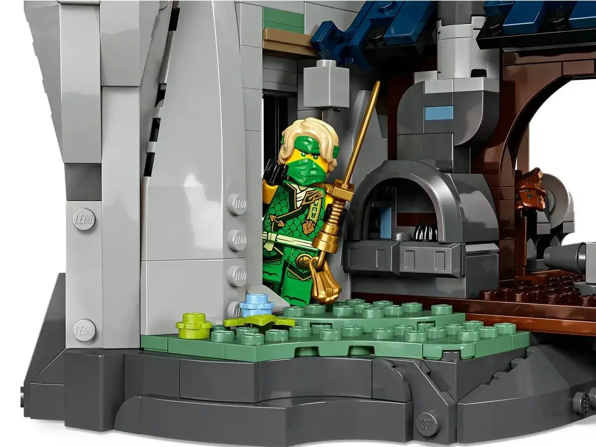 LEGO NINJAGO Tournament City with Temple 71814 Photo 6