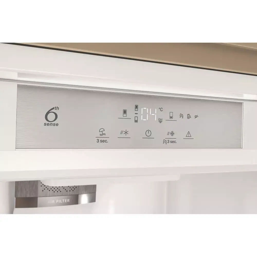Built-in refrigerator WHIRLPOOL SP40 812 EU 2 Photo 7