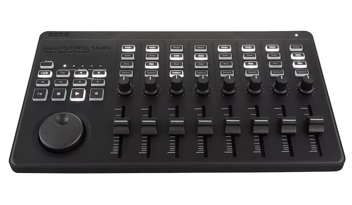 Korg nanoKONTROL Studio MIDI controller Photo 2