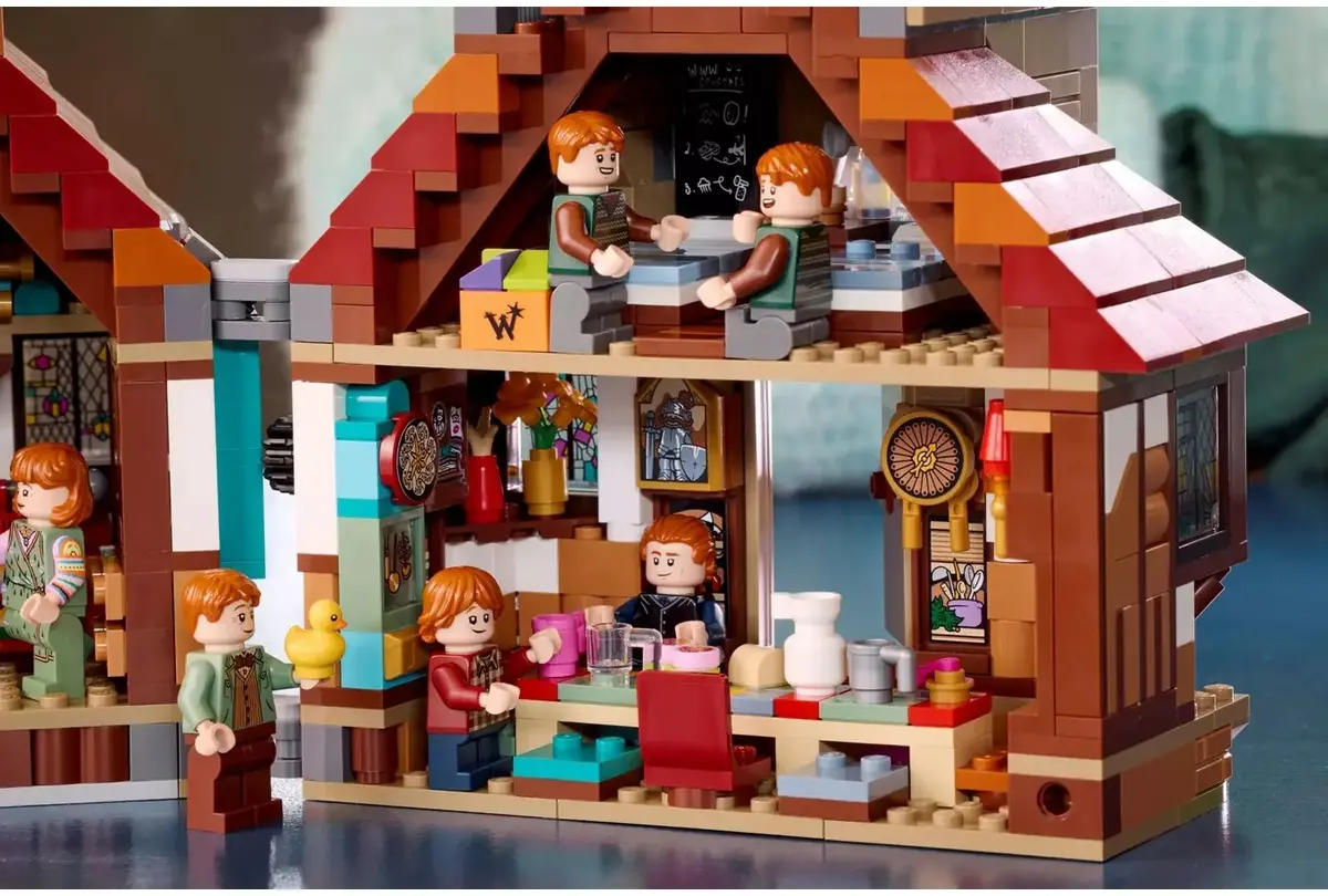 LEGO Harry Potter The Burrow Collectors Edition 76437 Photo 7