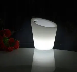 Ice bucket with RGB LED backlight and remote control by TECHLY I-LED ICEBUCKET