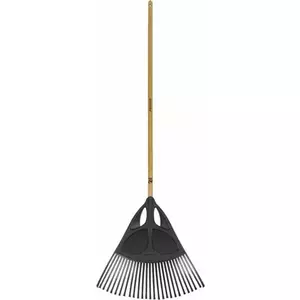 Грабли для листьев Fiskars 1001584 с деревянной рукоятью, рабочая длина 65 см, модель 135591