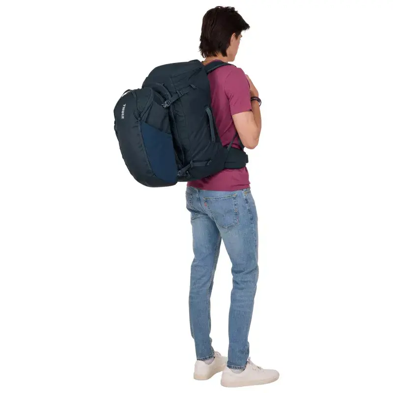 Thule Landmark 60 L travel backpack Photo 3