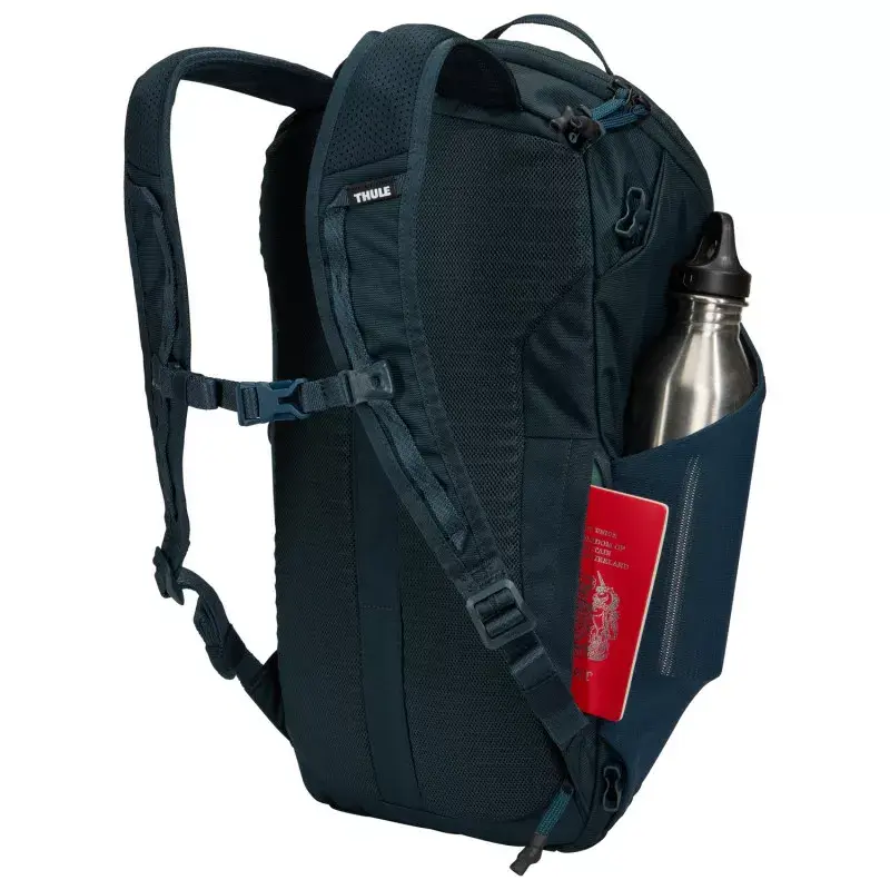 Thule Landmark 60 L travel backpack Photo 8