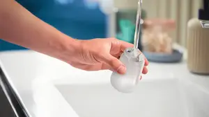 Съемный резервуар для воды: удобное наполнение и защита от проливания