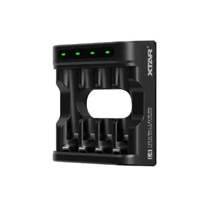 Зарядное устройство XTAR на 4 аккумулятора AA/AAA (Li-ion, NiMH) USB-C, индикаторы LED, чёрное