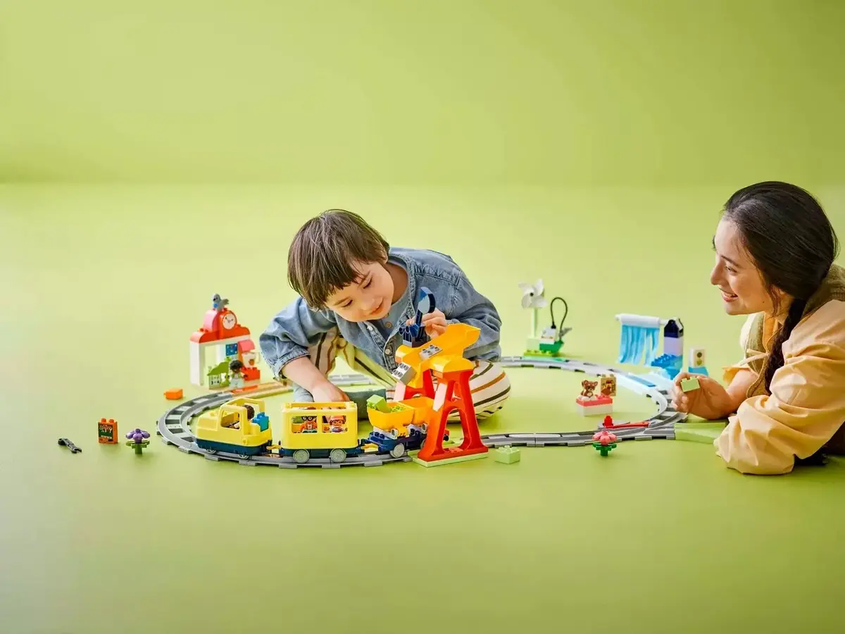 LEGO DUPLO 10428 Big Interactive Community Train Photo 8