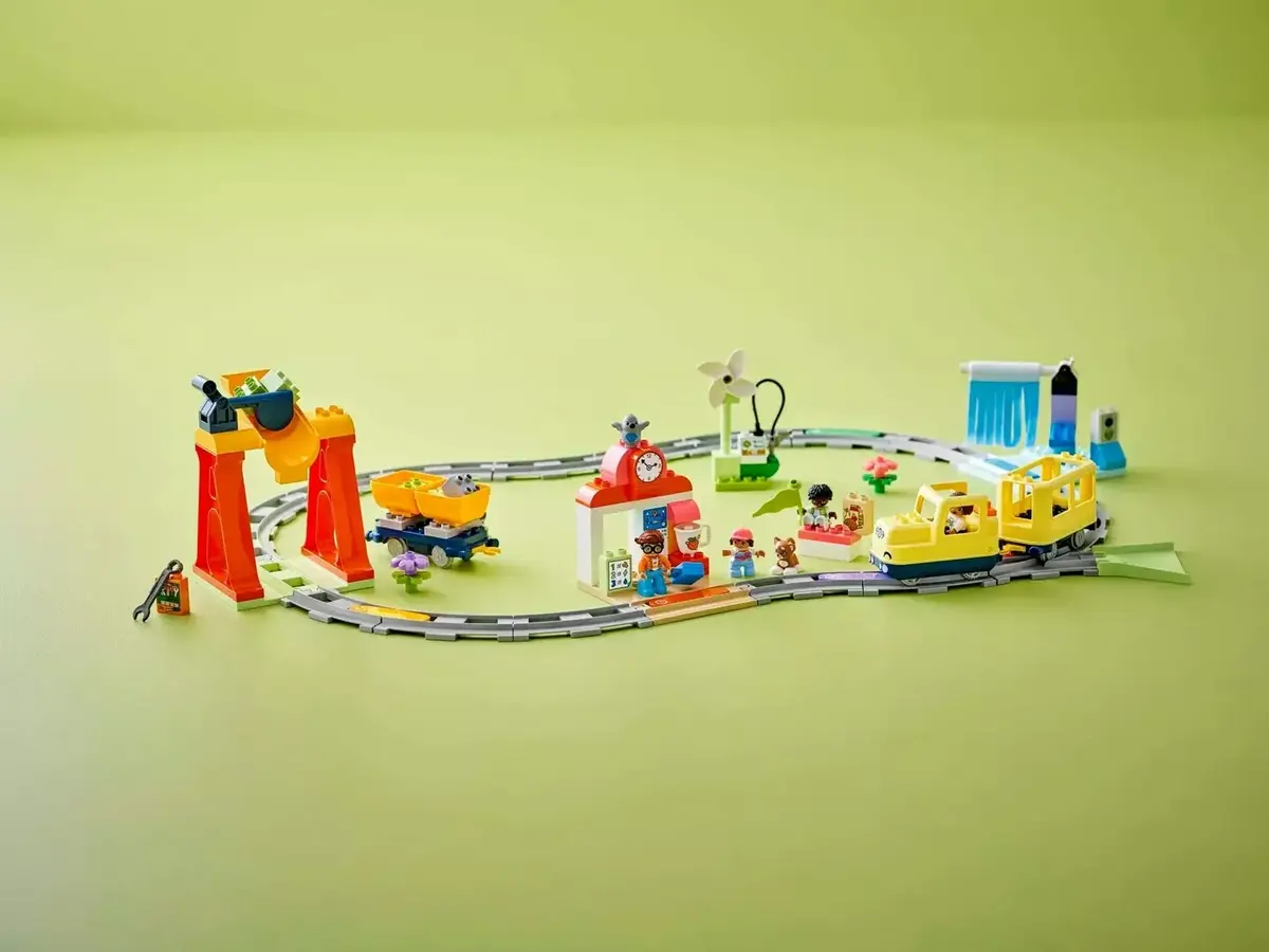 LEGO DUPLO 10428 Big Interactive Community Train Photo 11