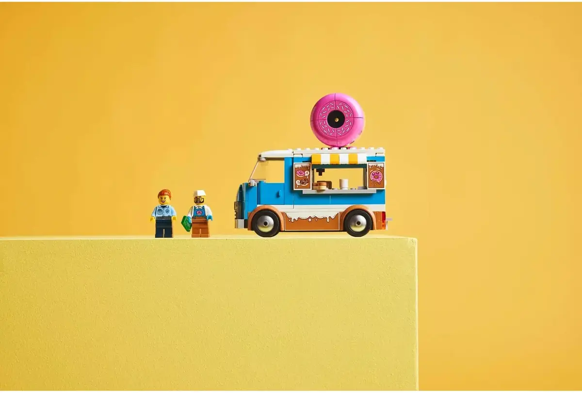 LEGO CITY 60452 Donutu kravas komplekts Photo 10