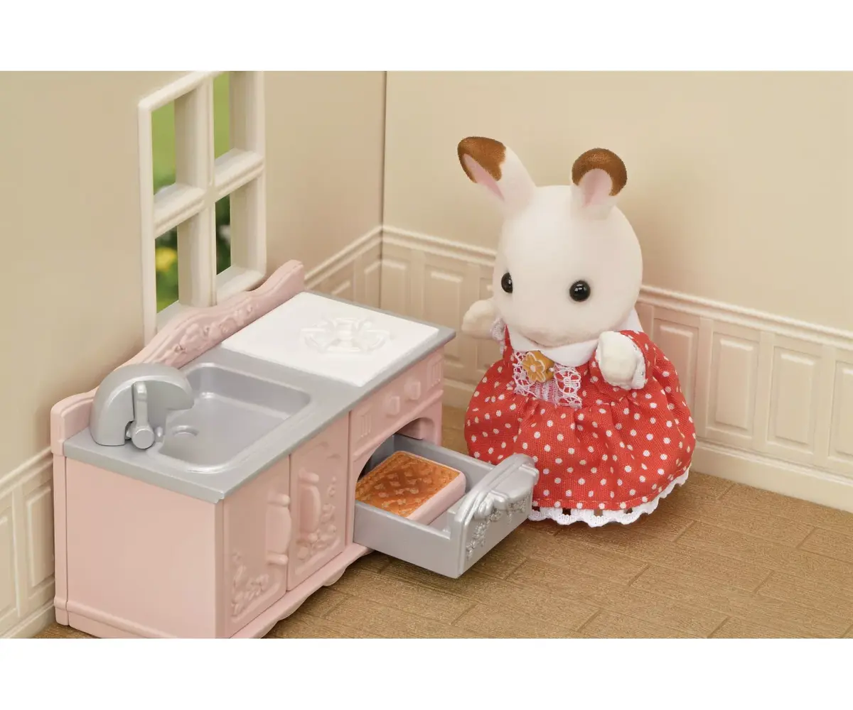 Epoch Sylvanian Families Red Roof Cosy Cottage Starter Home Photo 8