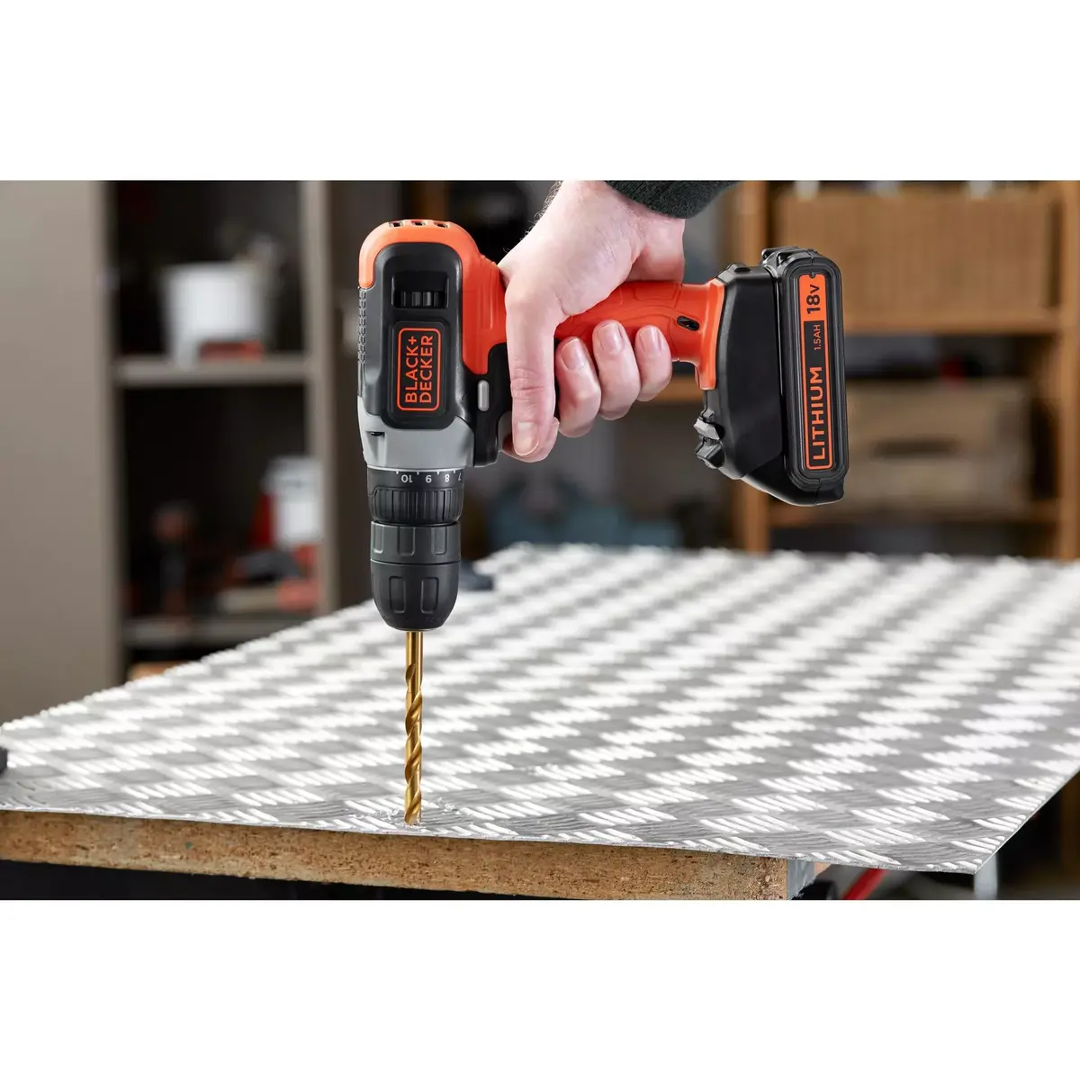 Cordless drill/screwdriver Black & Decker BCD001C1 Photo 5