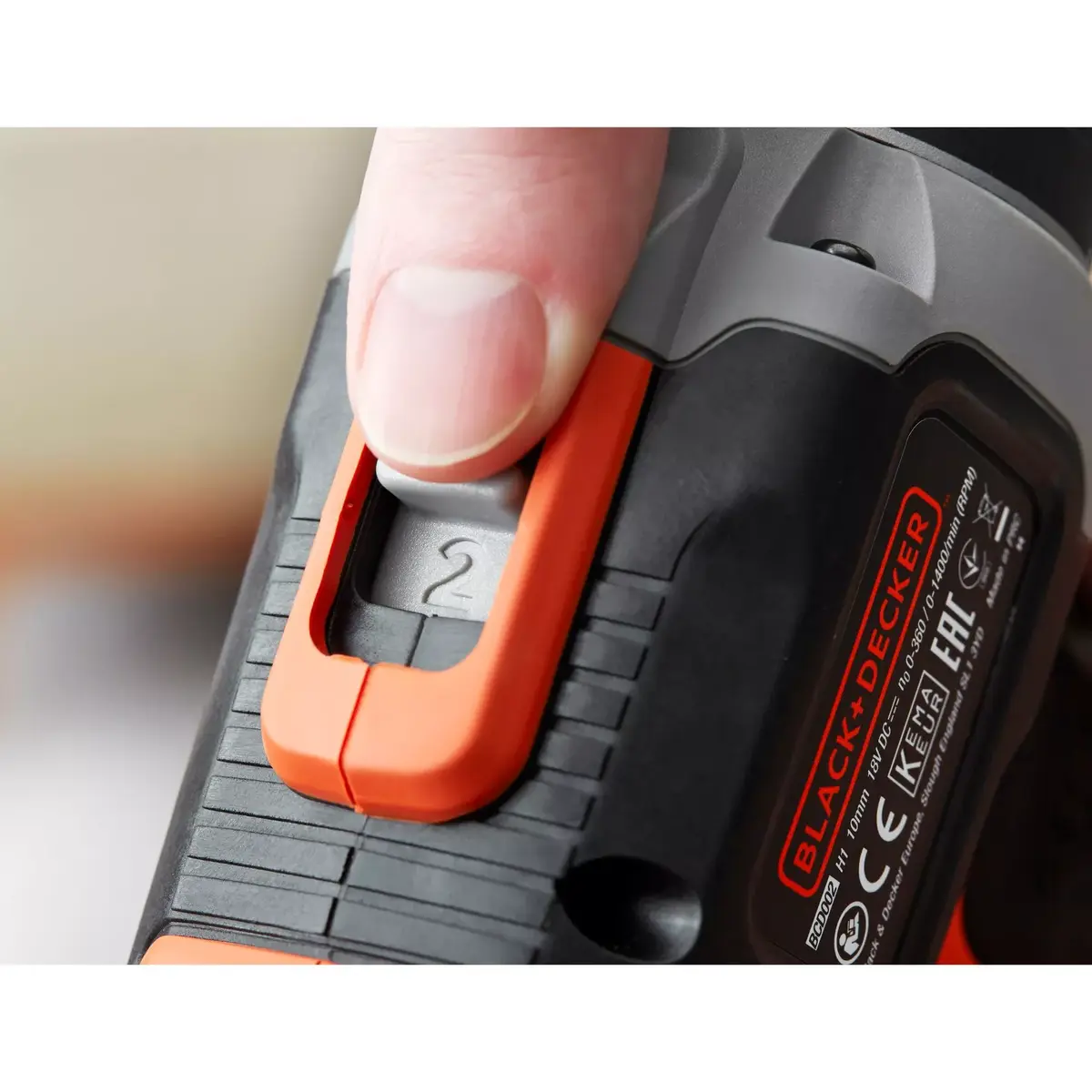 Дрель Black & Decker BCD003C2K-QW Photo 12