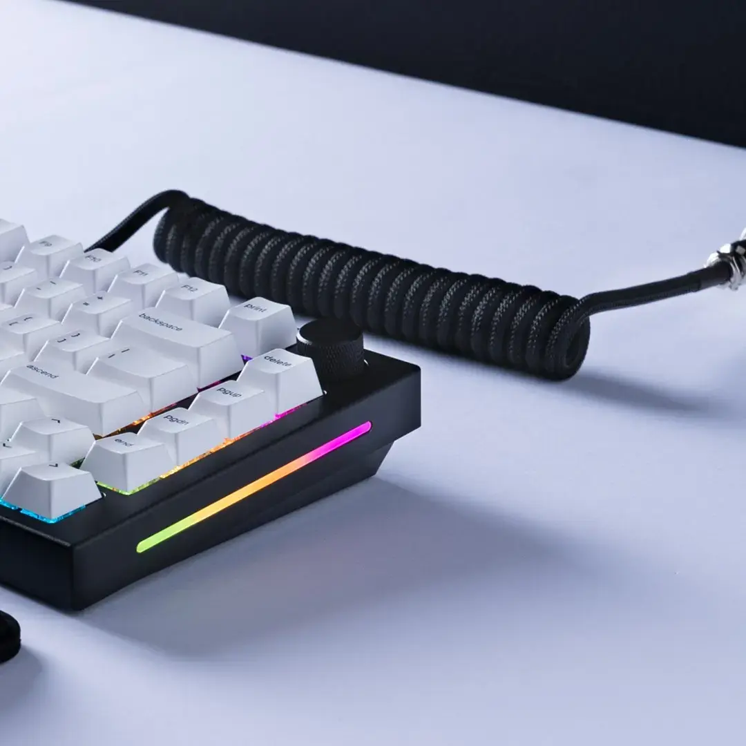 Спиральный USB-кабель GLORIOUS GMMK Phantom Black 1,5 м Photo 6