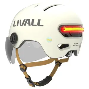 Aizsargvairogs Livall L23 balts 54–58 cm ar integrētām LED un SOS funkcijām