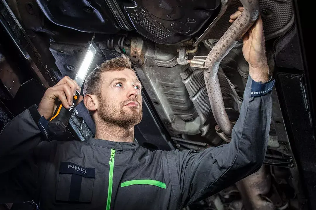Фонарь NEO tools 99-043 Photo 2