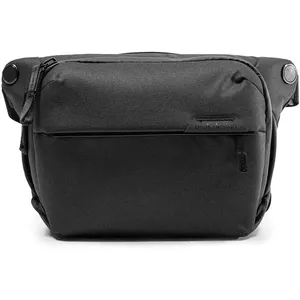 Camera sling bag Peak Design Everyday Sling V2 6L — black, 6 L capacity