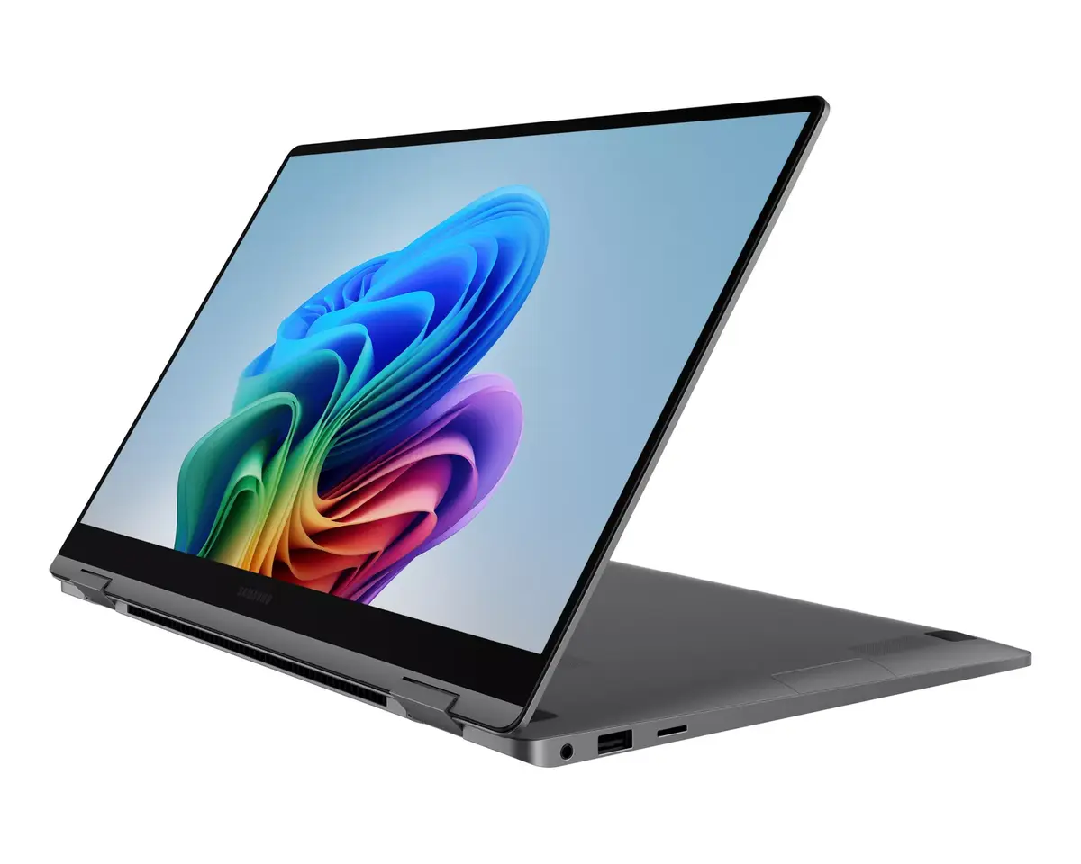 Ноутбук Samsung Galaxy Book5 360 Photo 9