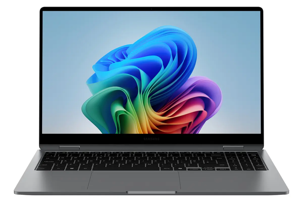 Samsung Galaxy Book5 360 klatpors ar