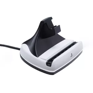 Uzlādes stacija PowerA priekš PlayStation Portal Remote Player — vadu savienojums, USB‑C, kabelis 1.5 m, platums 130 mm, dziļums 105 mm, melna/balta