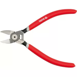 Diagonal-cutting pliers YATO YT-1951, 150 mm, PVC handles, red