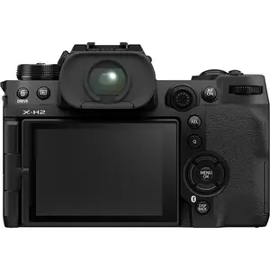 Mirrorless camera Fujifilm X-H2 with 40 MP APS-C sensor and 8K video recording