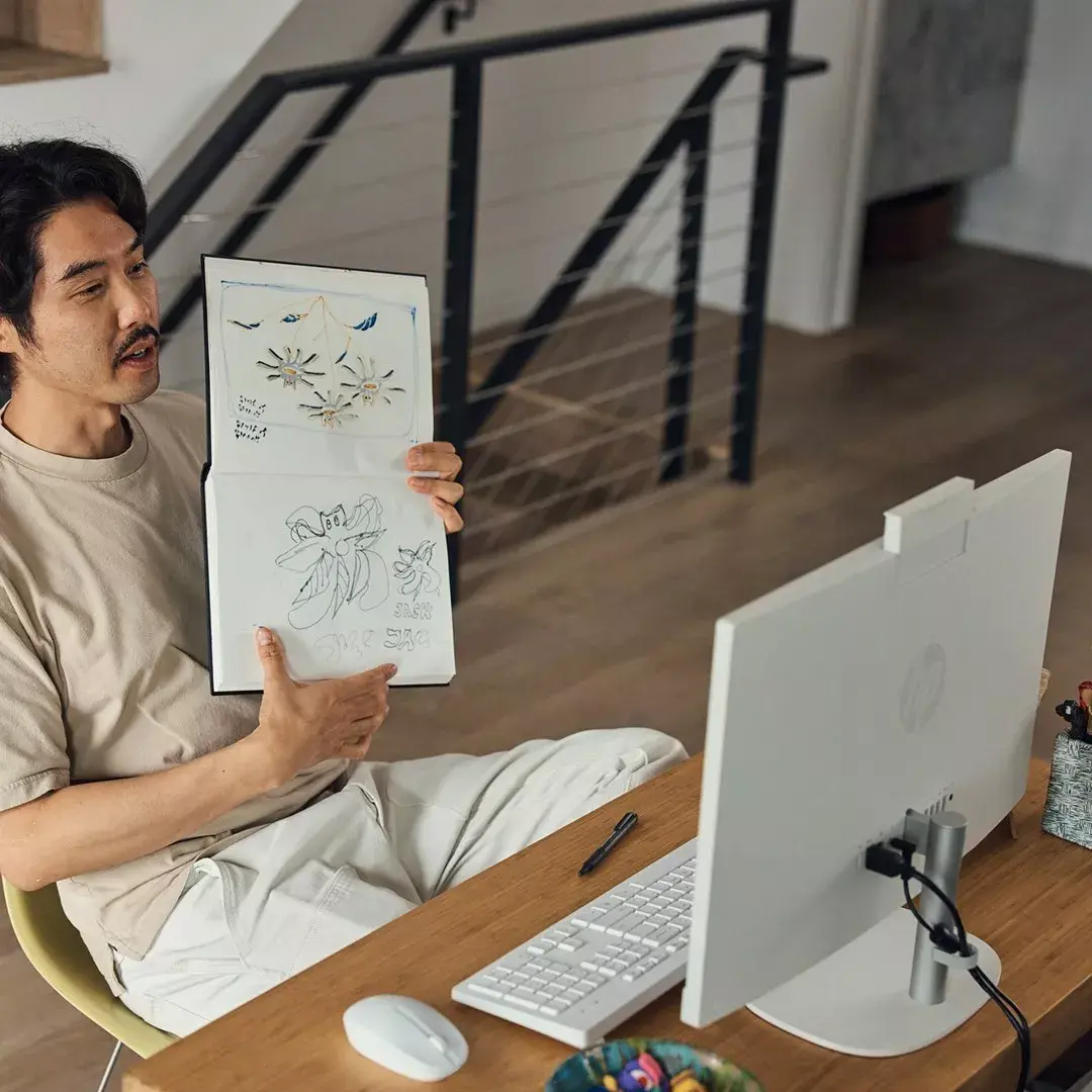 HP All-in-One 24-cr0312nw — Ryzen 5 7520U Photo 18