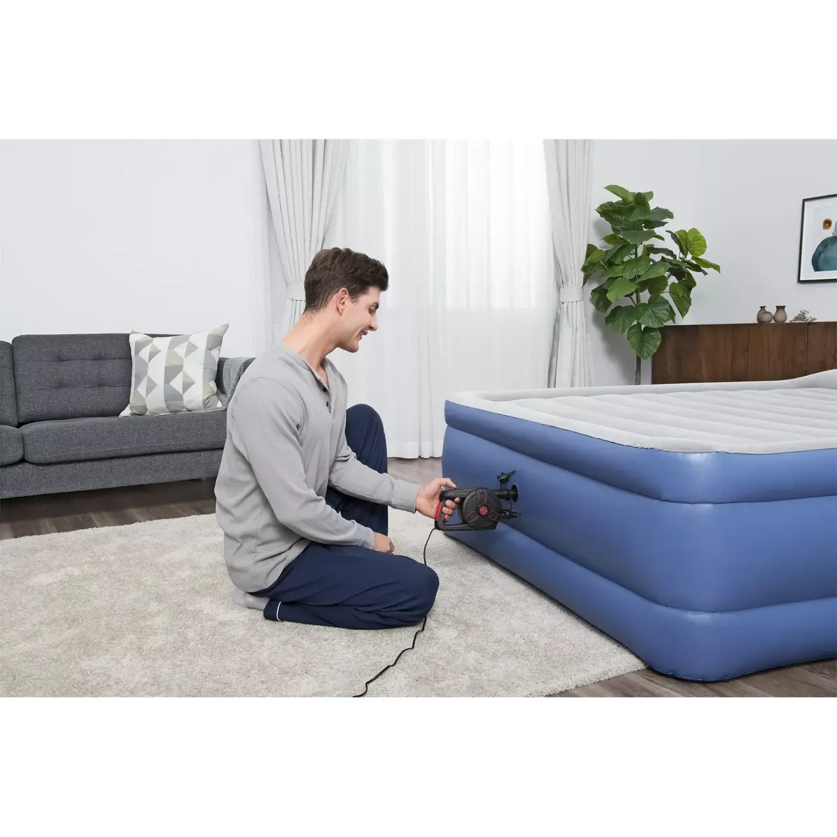 Bestway PowerGrip AC electric air pump Photo 12