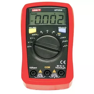 Digital multimeter Unit UT131A CAT II — DC voltage and diode testing
