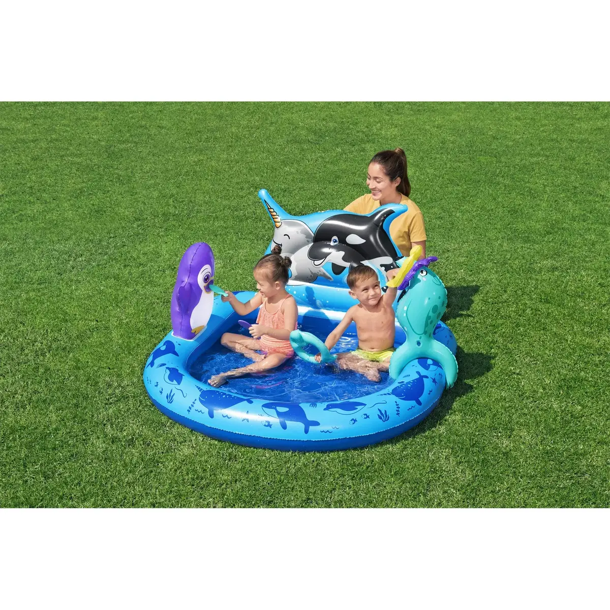 Bestway Polar Pals inflatable play center and pool Photo 6