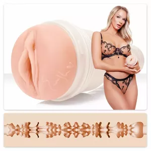 Fleshlight masturbator Emma Hix — realistic vaginal sleeve, removable hard case