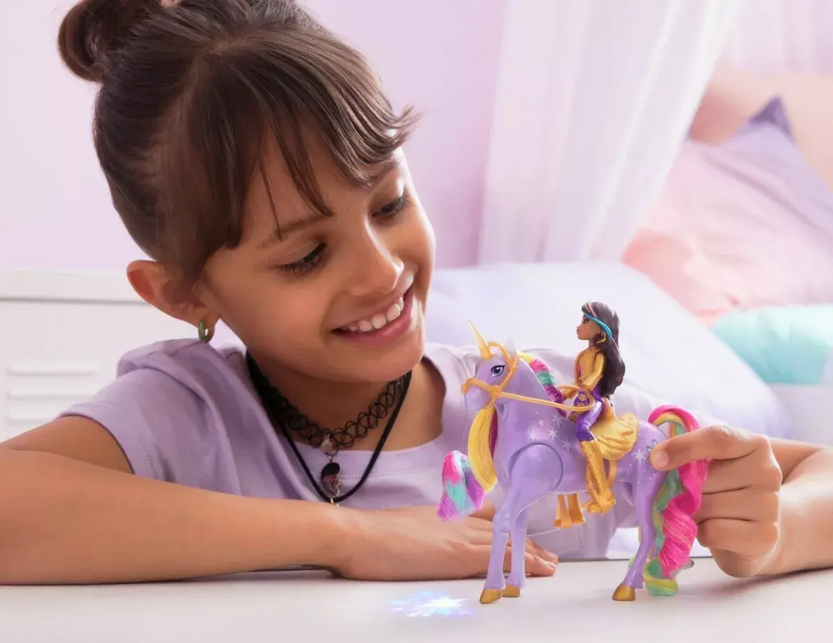 Spinmaster Unicorn Academy Doll Sophia Wildstar Photo 3